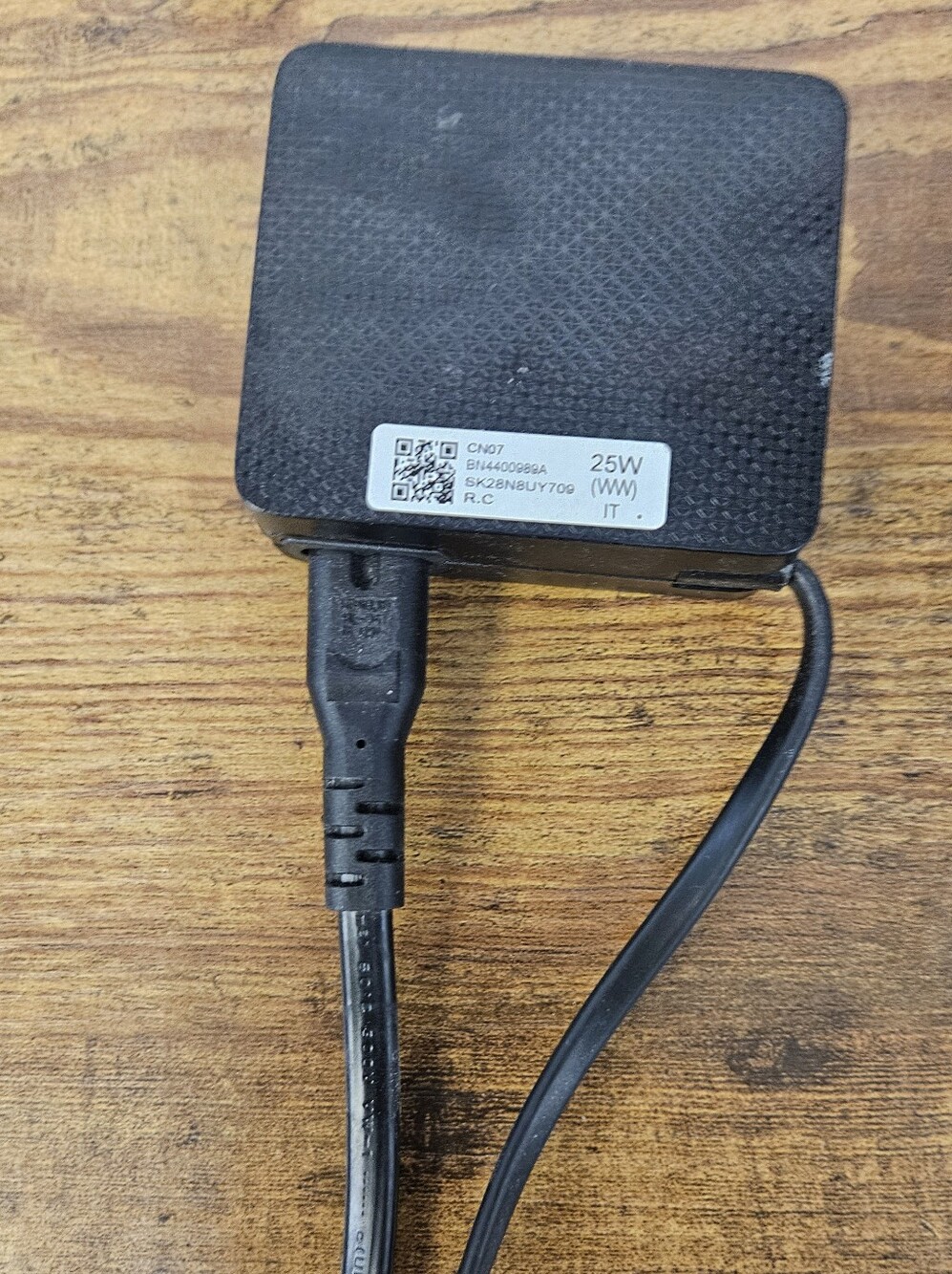Pair of Samsung 25W AC Power Adapters BN44-00989A - Picture 9 of 9